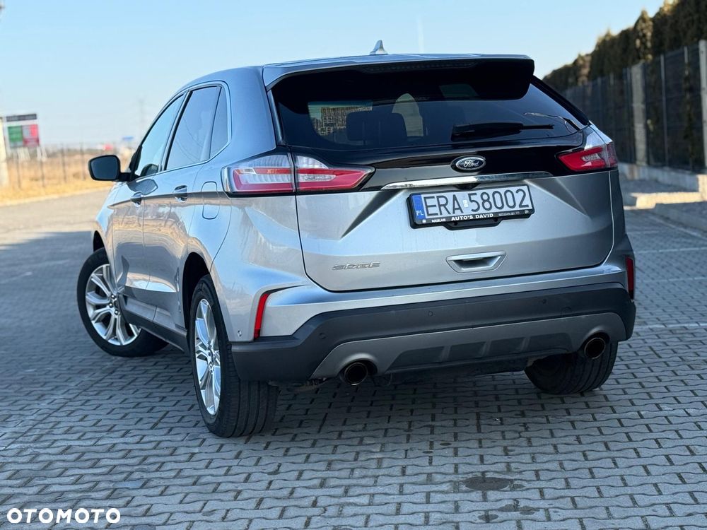 Ford Edge 2.0 EcoBlue Titanium - 11