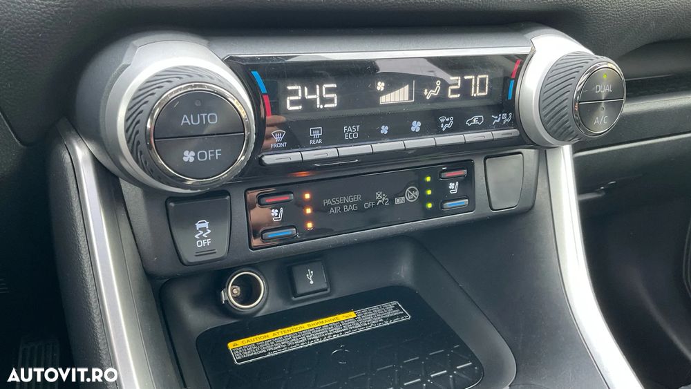 Toyota RAV4 2.5 Hybrid VVT-iE 4x4 Luxury Premium - 12