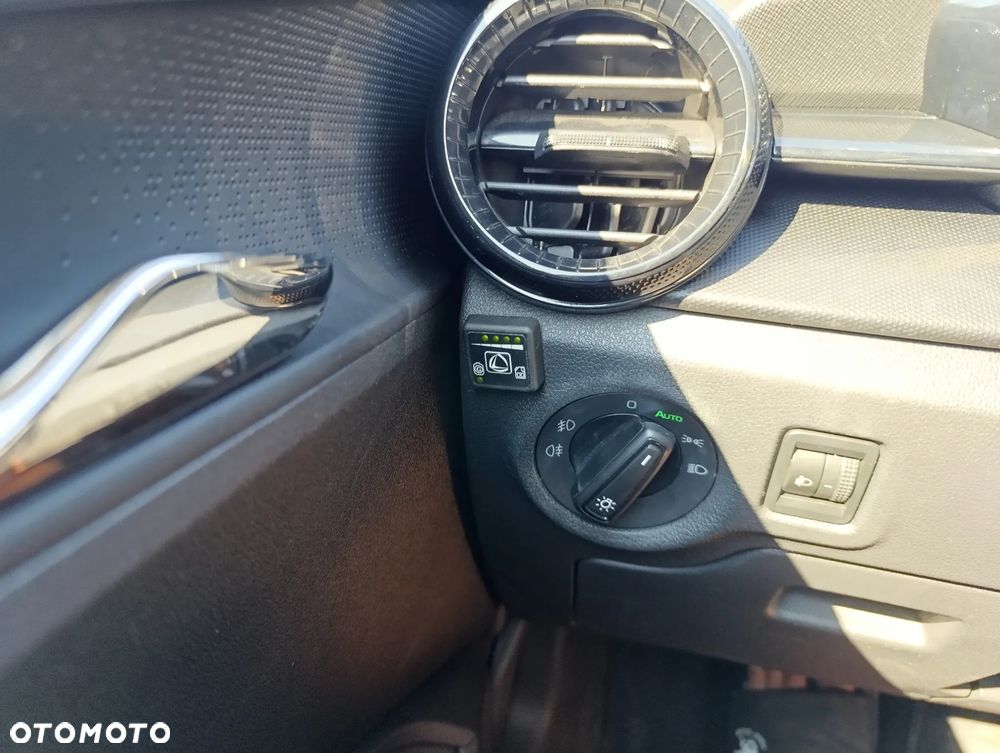 Skoda Fabia 1.0 Ambition - 21