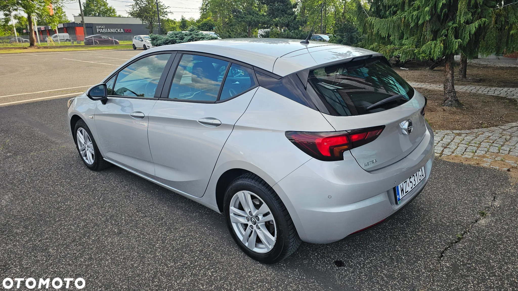 Opel Astra V 1.2 T Edition S&S - 3