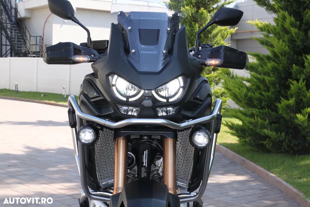 Honda Africa Twin - 4