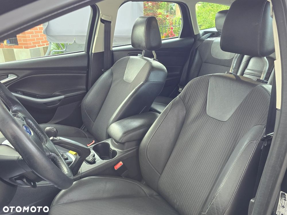 Ford Focus 1.6 EcoBoost Start-Stopp-System Titanium - 40