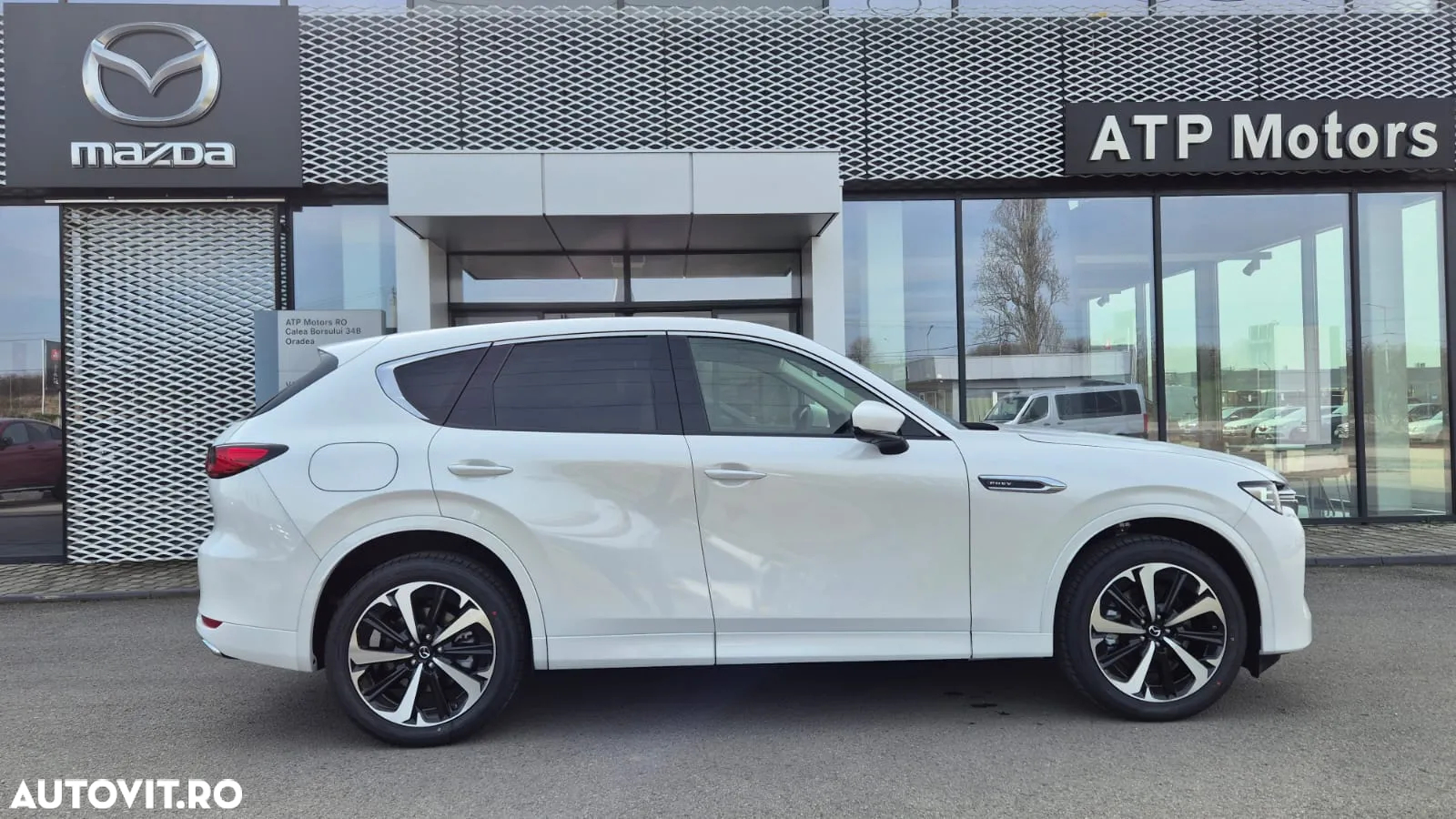 Mazda CX-60 e-Skyactiv PHEV Takumi - 2