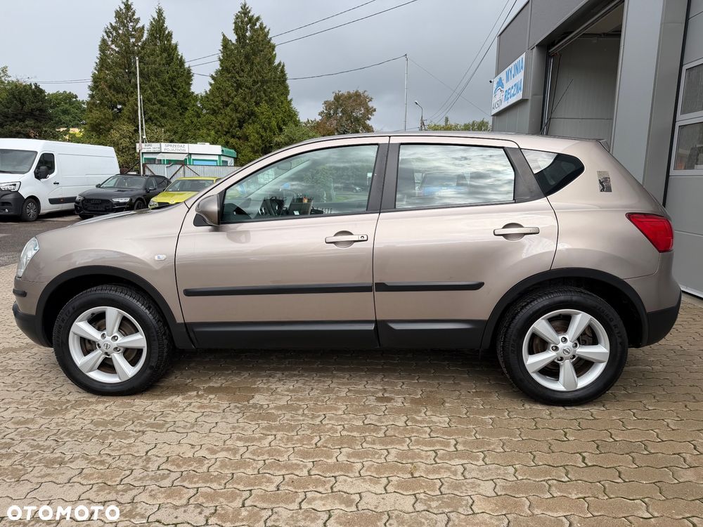 Nissan Qashqai - 12