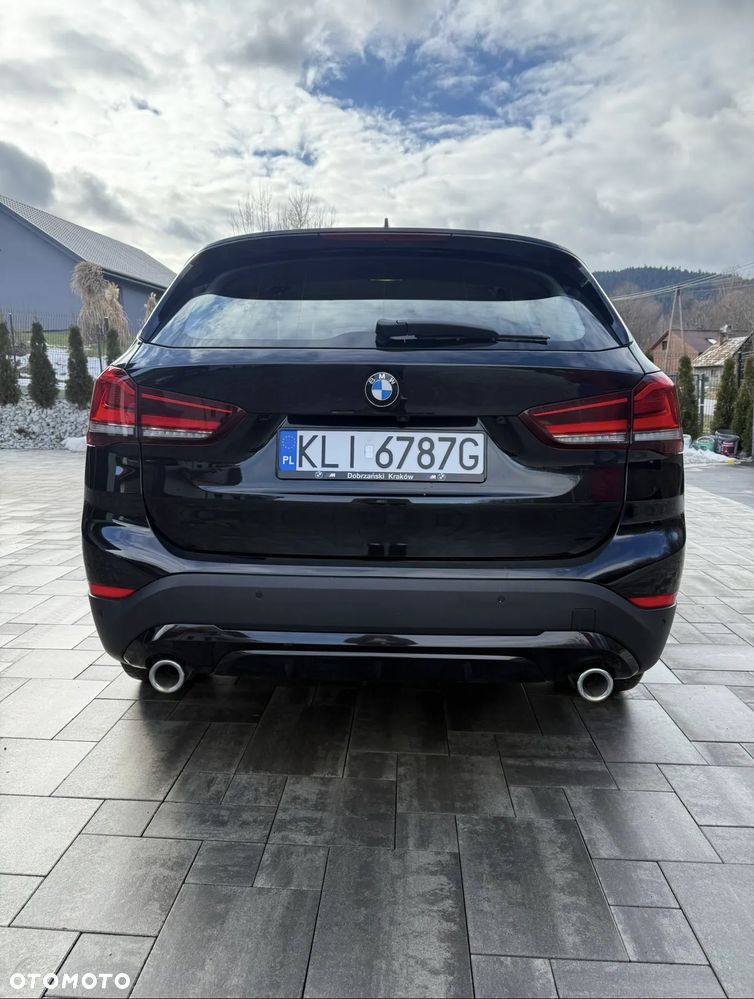 BMW X1 xDrive18d - 14