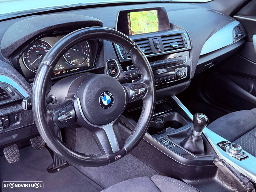 BMW 116 d Pack Desportivo M - 8
