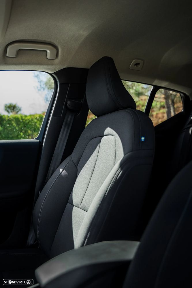 Volvo XC 40 1.5 T5 PHEV Inscription - 28