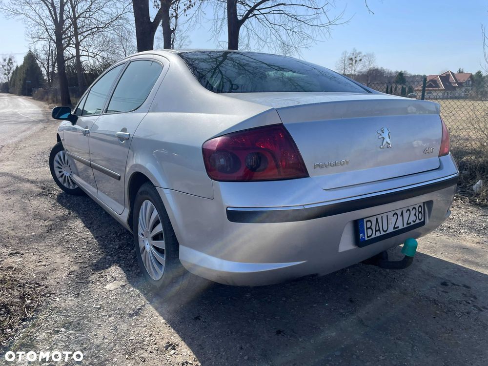 Peugeot 407 - 4