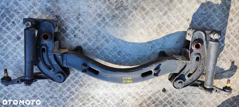 BELKA TRAWERS WÓZEK SANKI IVECO DAILY 35 120 2014 - 1