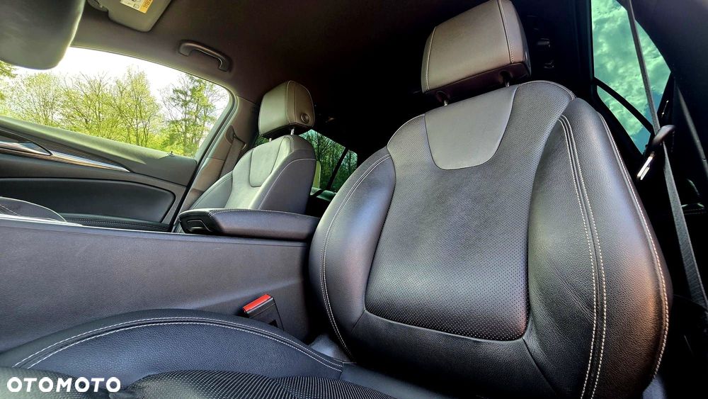 Opel Insignia CT 1.6 T Exclusive S&S - 9