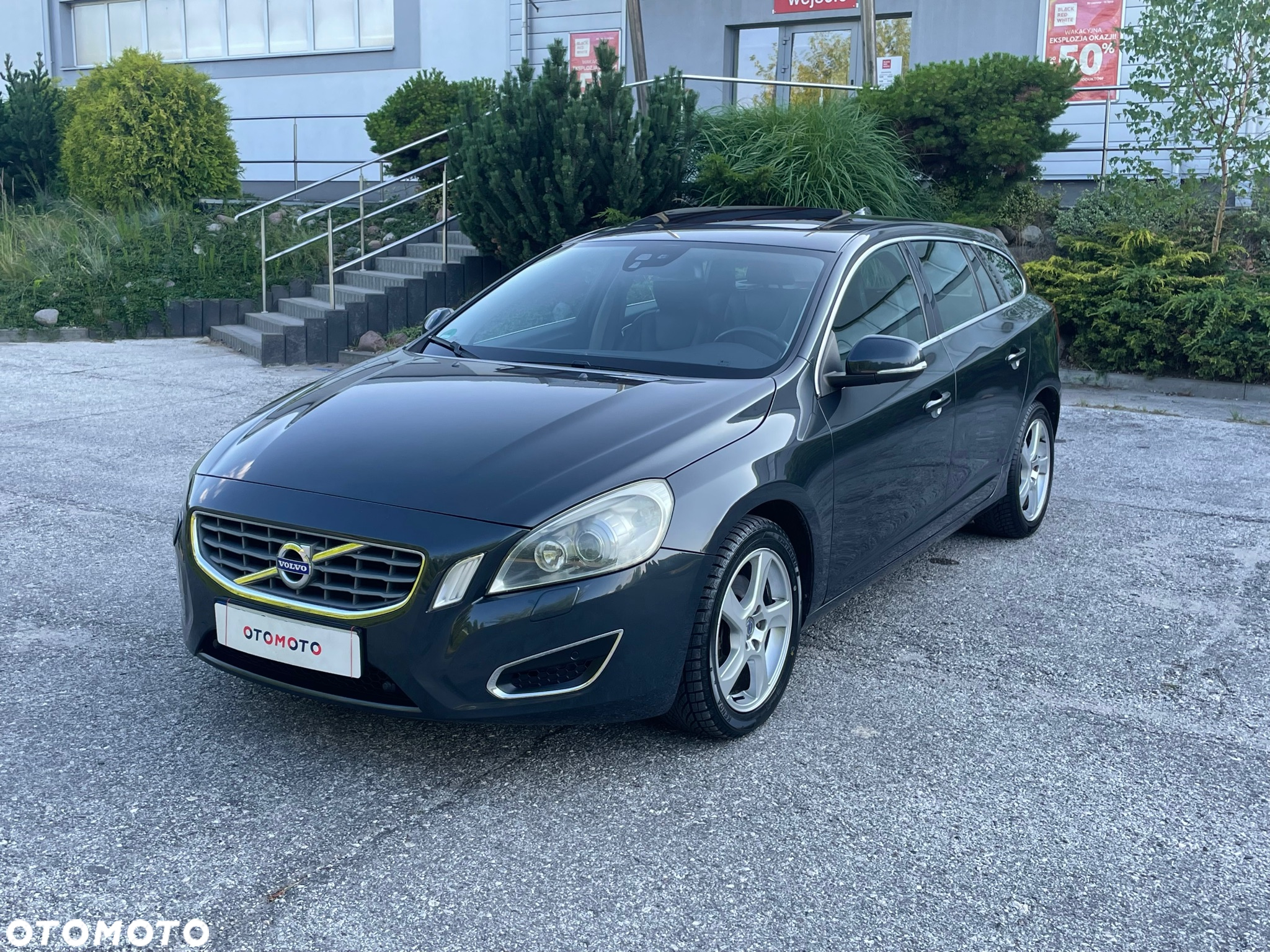 Volvo V60 D3 Geartronic Summum - 36