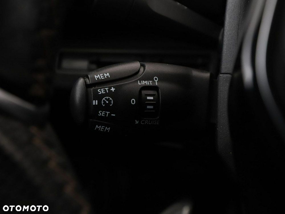 Peugeot 3008 1.2 PureTech GT S&S - 34