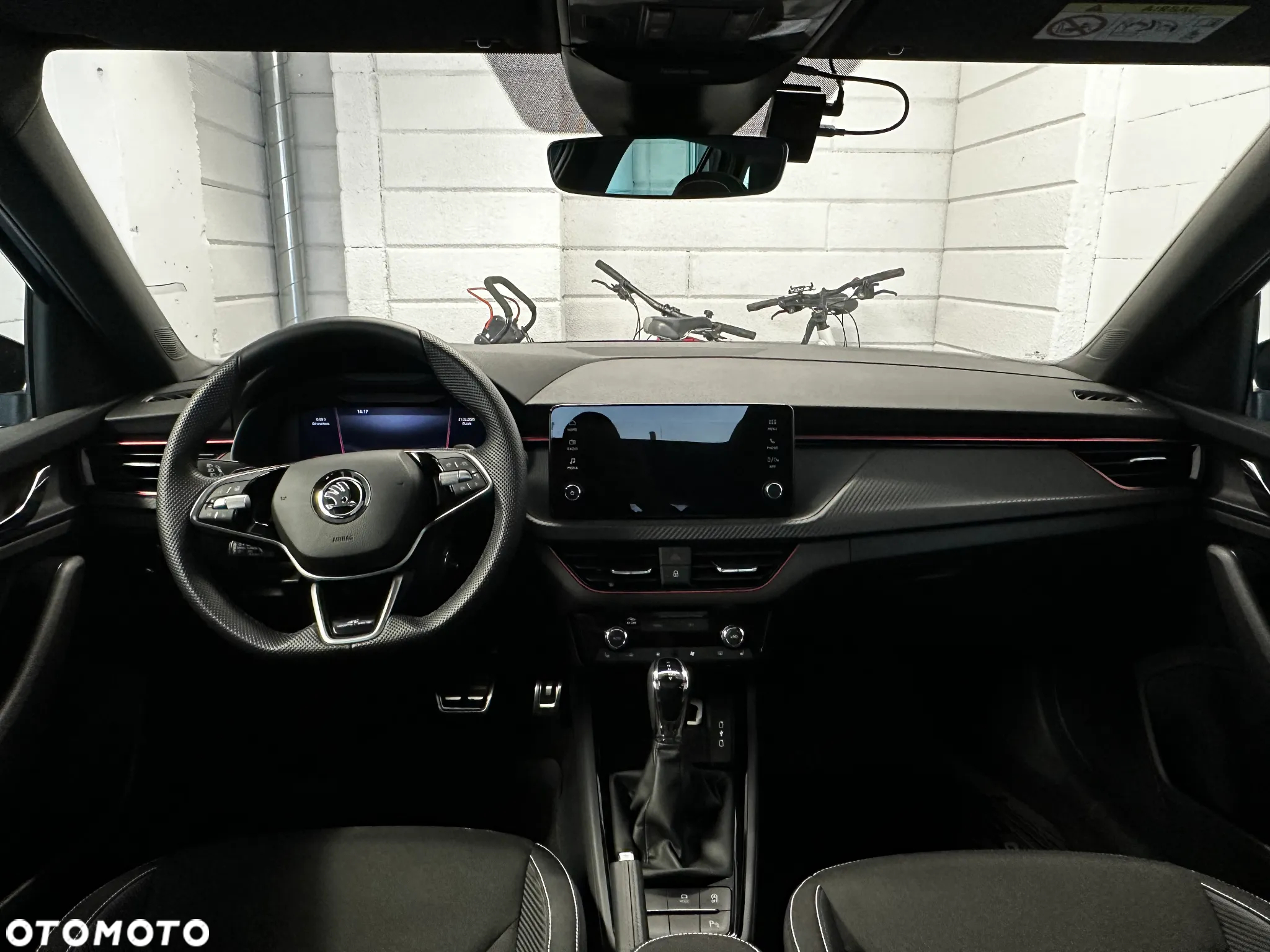 Skoda Kamiq 1.5 TSI Monte Carlo DSG - 25