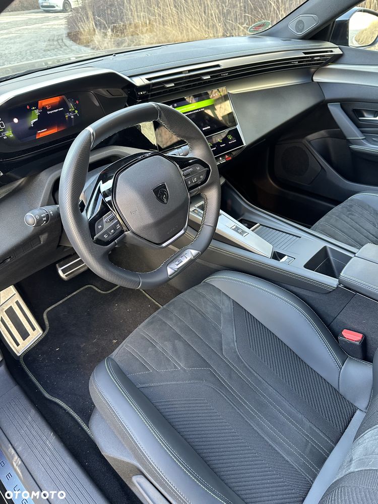 Peugeot 408 1.2 PureTech GT S&S EAT8 - 13
