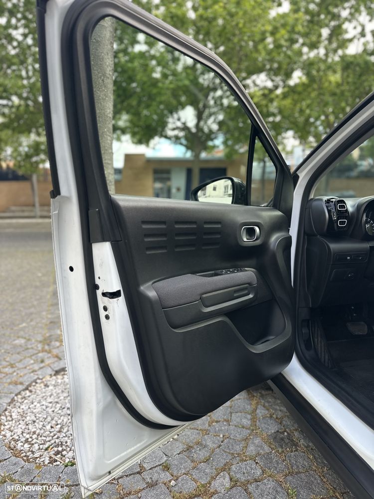 Citroën C3 Aircross BlueHDI 120 Stop & Start EAT6 FEEL PACK - 17