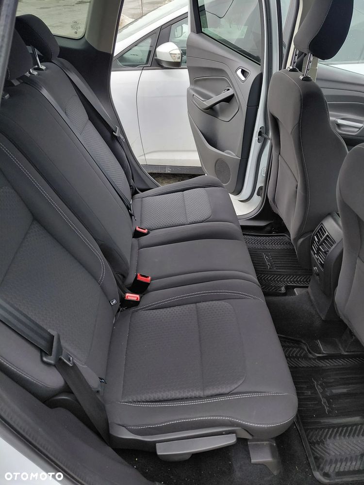 Ford Kuga 1.5 EcoBoost FWD ST-Line ASS GPF - 12
