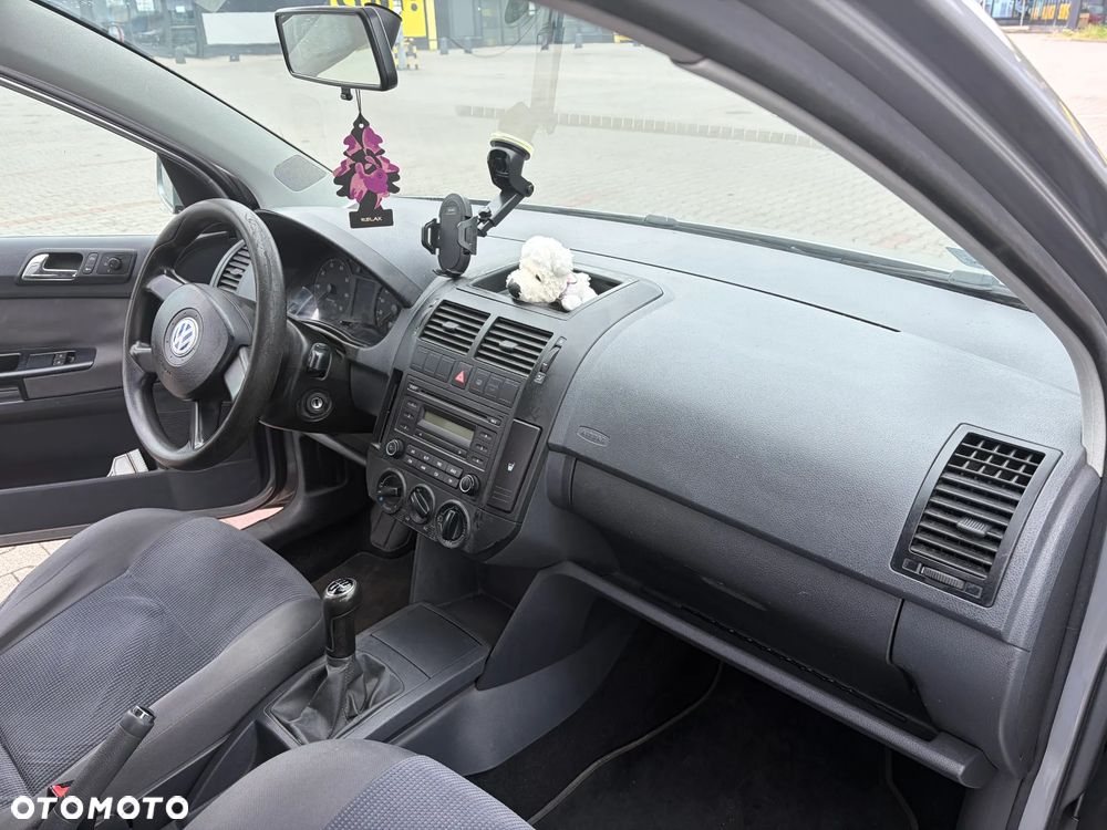 Volkswagen Polo 1.2 - 10
