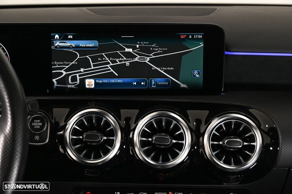 Mercedes-Benz A 200 AMG Line Aut. - 16