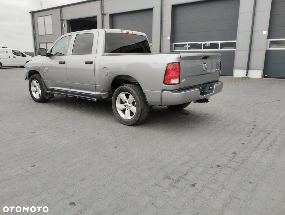 RAM 1500 - 8