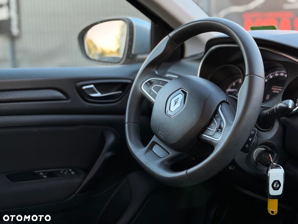 Renault Megane ENERGY TCe 115 Start & Stop LIMITED - 8