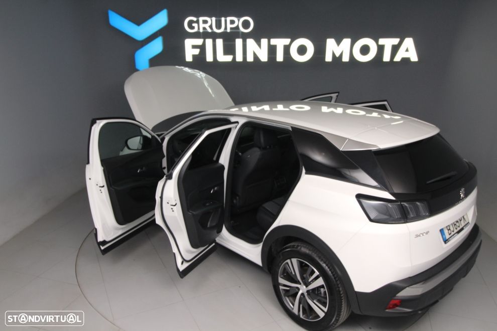 Peugeot 3008 1.2 Hybrid Allure Pack e-DCS6 - 11