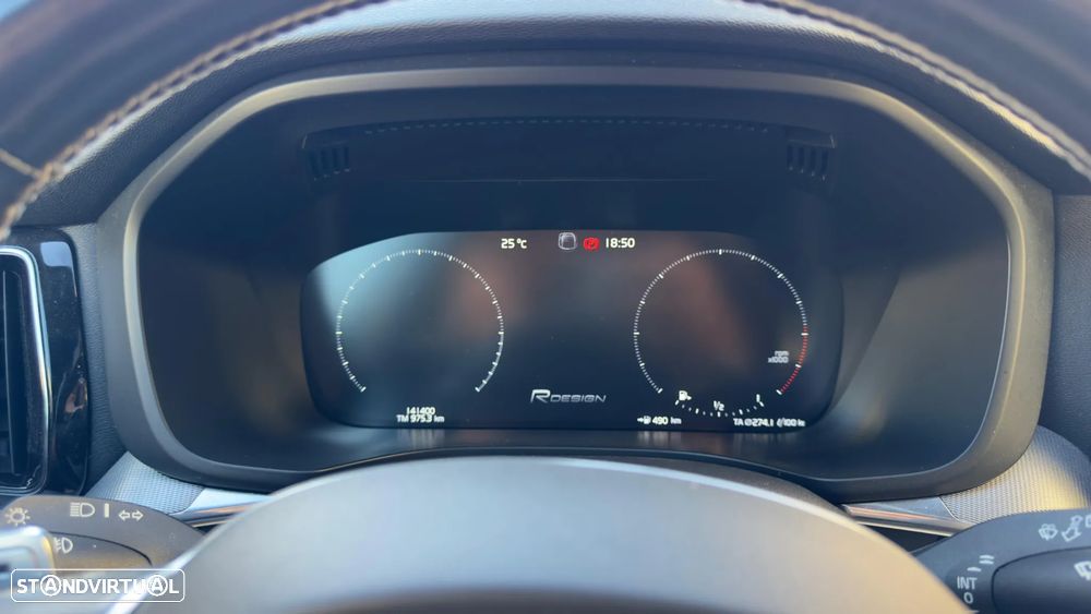 Volvo XC 60 2.0 D4 R-Design Geartronic - 11