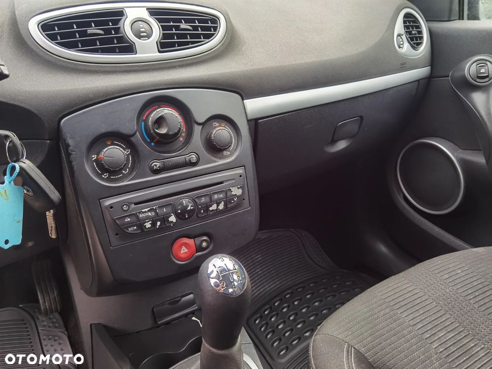 Renault Clio 1.2 16V Dynamique - 7