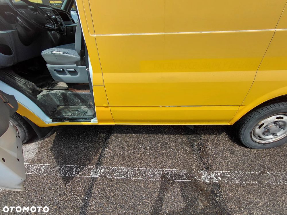 Ford Transit - 8