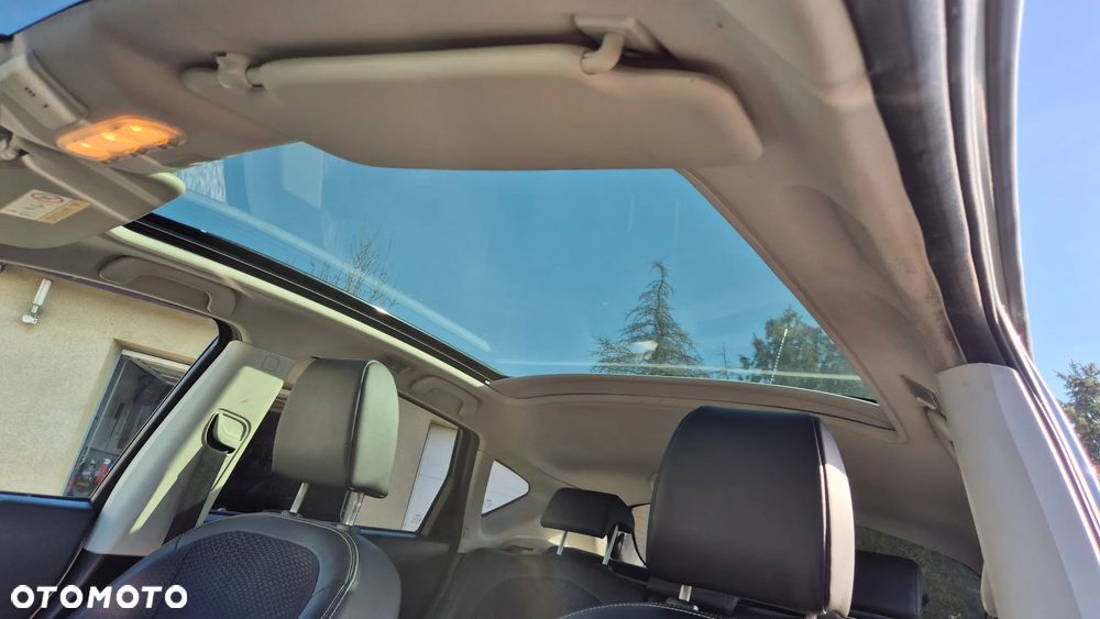 Nissan Qashqai 2.0 Tekna Premium CVT - 23