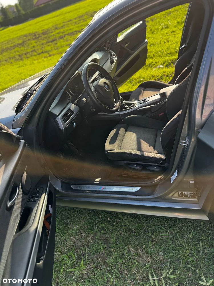 BMW Seria 3 318d - 8