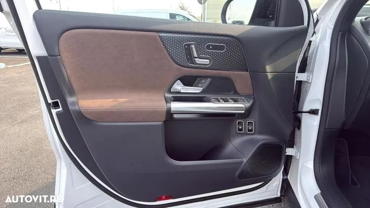 Mercedes-Benz GLA - 6