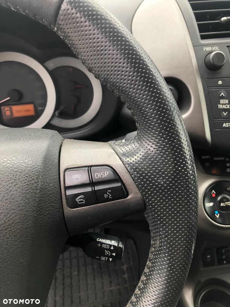 Toyota RAV4 - 34