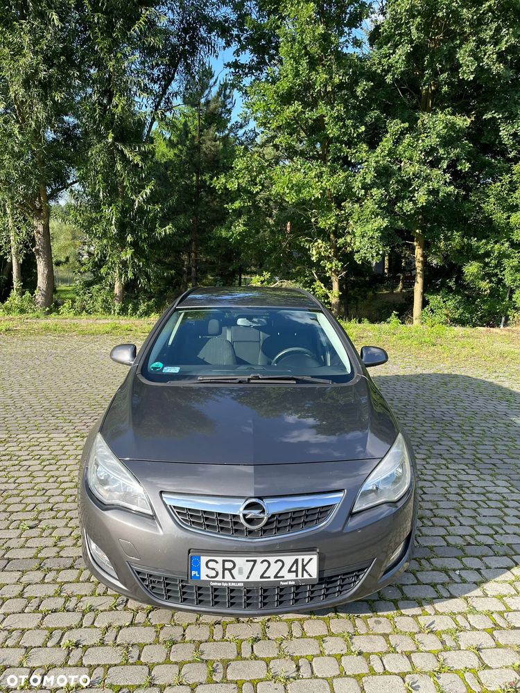 Opel Astra 1.4 T Essentia - 1