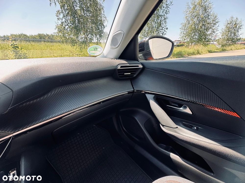 Peugeot 2008 1.2 PureTech Active S&S - 20