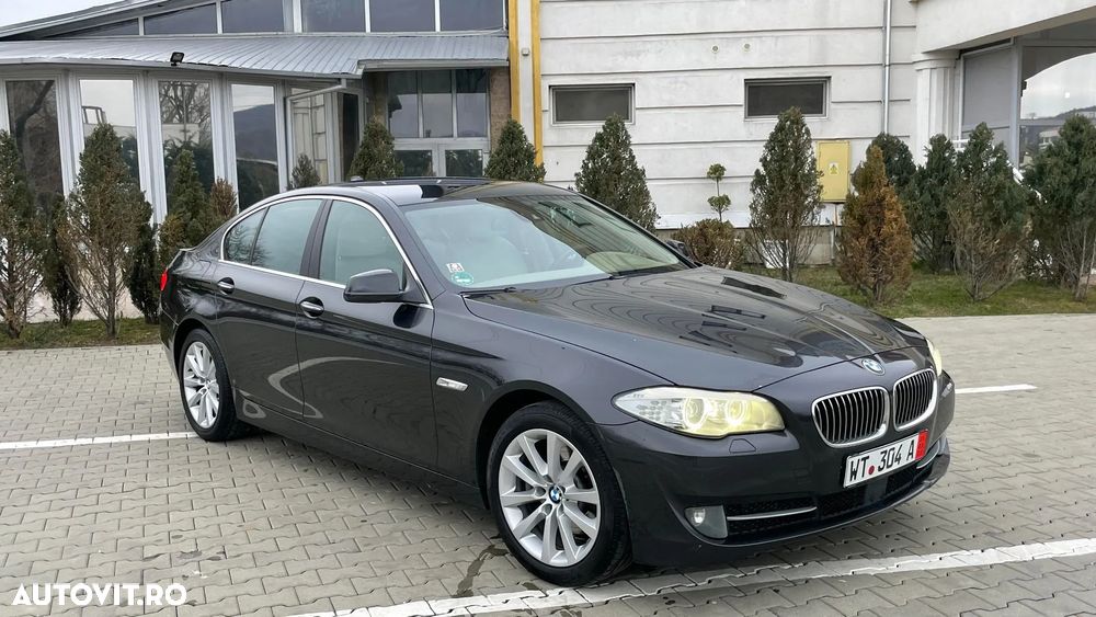 BMW Seria 5 520d - 8