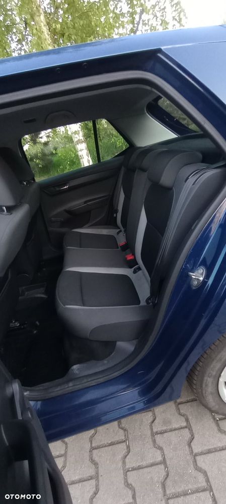 Skoda Fabia 1.0 Ambition - 10