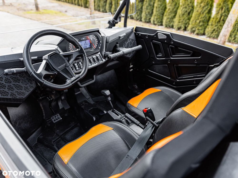 Polaris RZR - 13