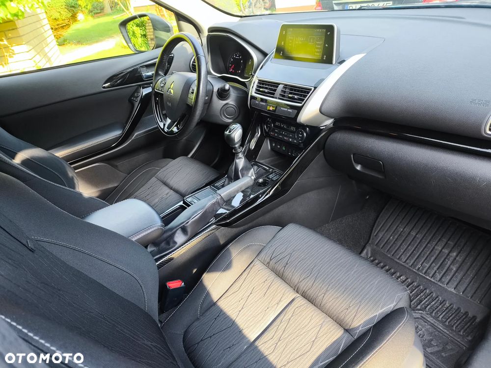 Mitsubishi Eclipse Cross 1.5 T GPF Intense - 11