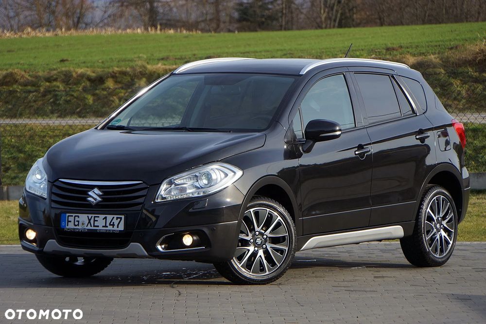 Suzuki SX4 S-Cross 1.6 Premium Plus 4WD CVT - 1