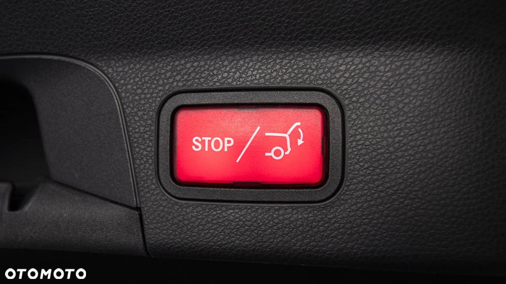 Mercedes-Benz GLC 200 4Matic 9G-TRONIC - 30