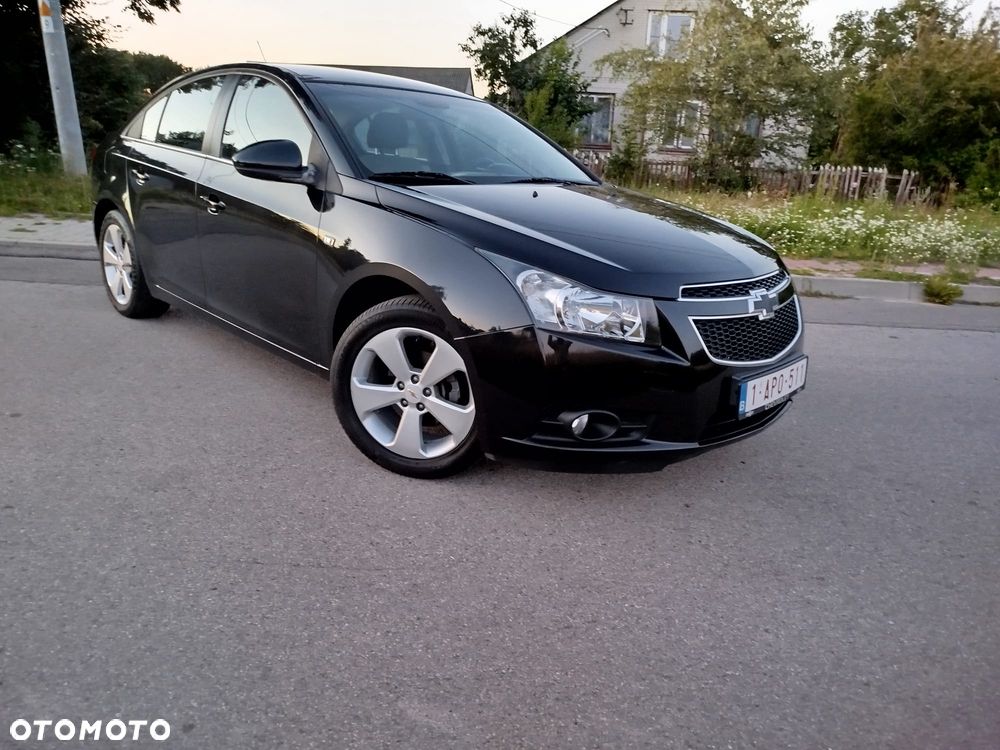 Chevrolet Cruze 1.8 LT - 17