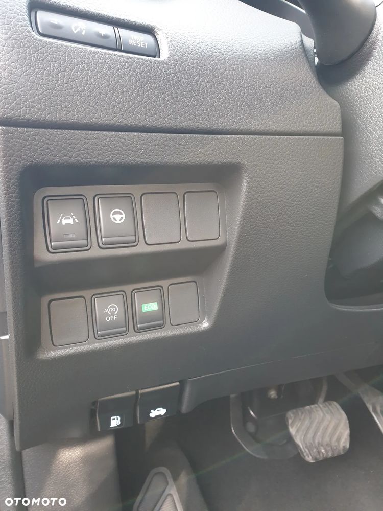 Nissan Qashqai - 23
