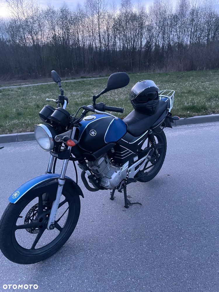 Yamaha YBR - 16