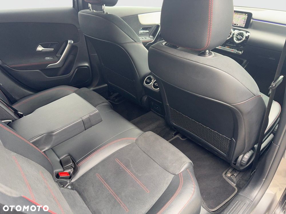 Mercedes-Benz Klasa A 35 AMG 4-Matic 7G-DCT - 20