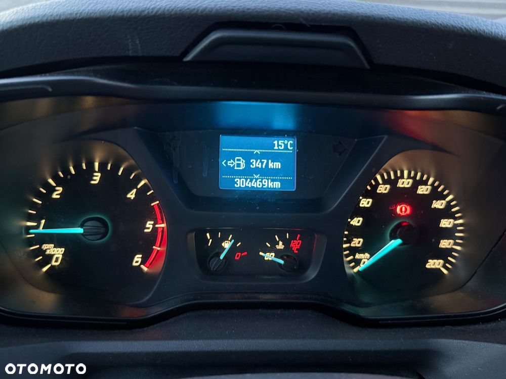 Ford Transit - 13