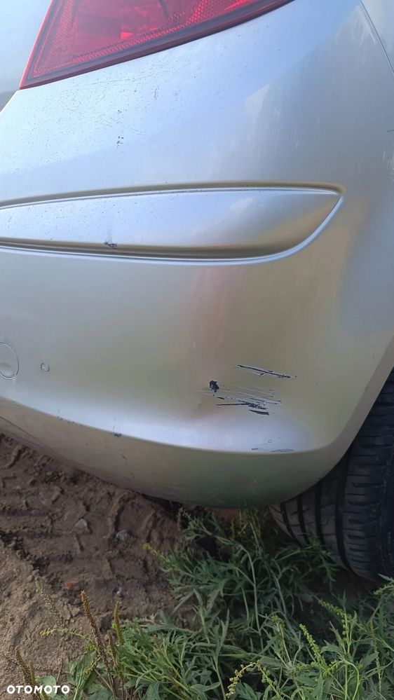 Opel Corsa - 8