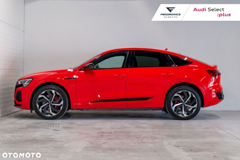Audi Q8 Sportback e-tron - 4