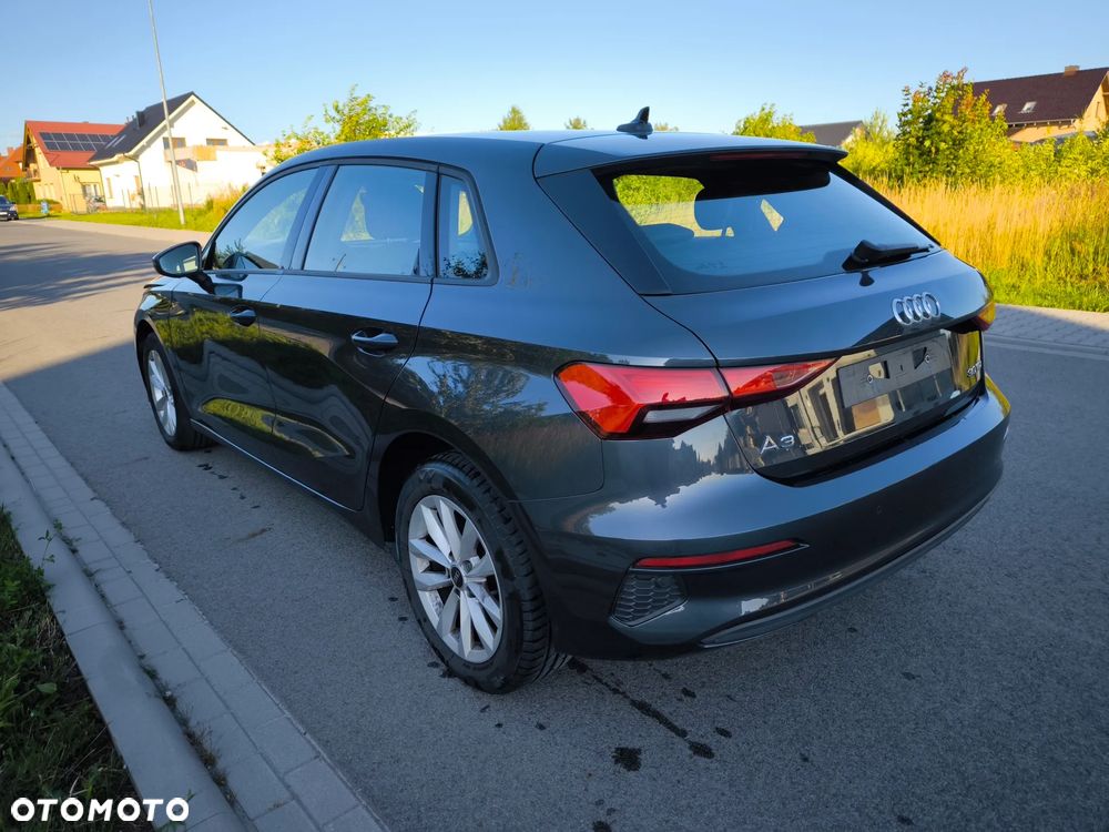 Audi A3 Sportback 30 TDI - 2