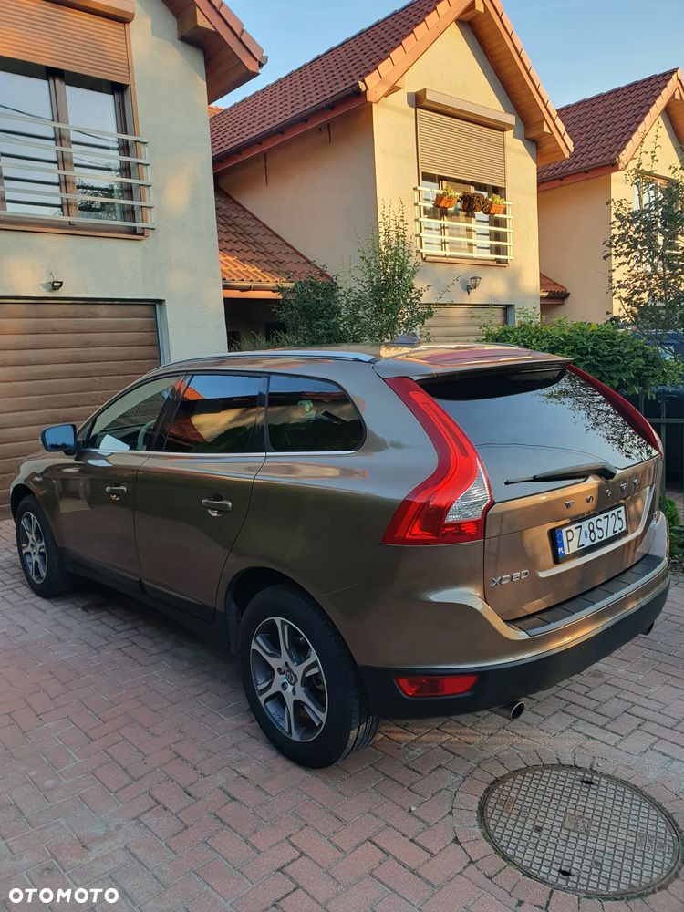 Volvo XC 60 - 6