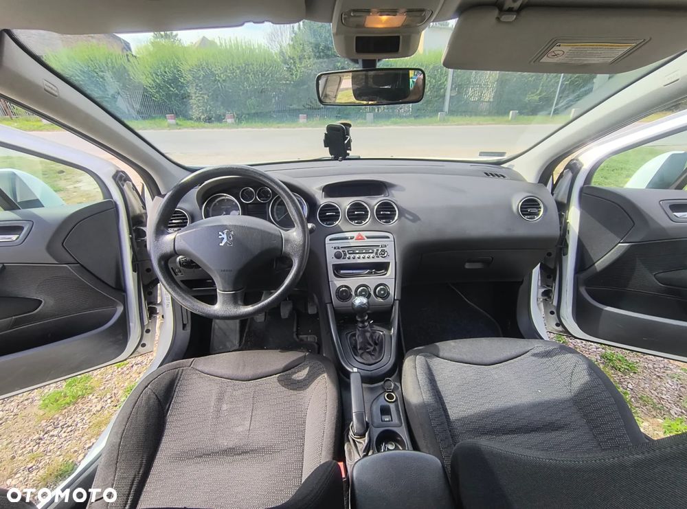 Peugeot 308 ver-1-6-hdi-trendy - 9